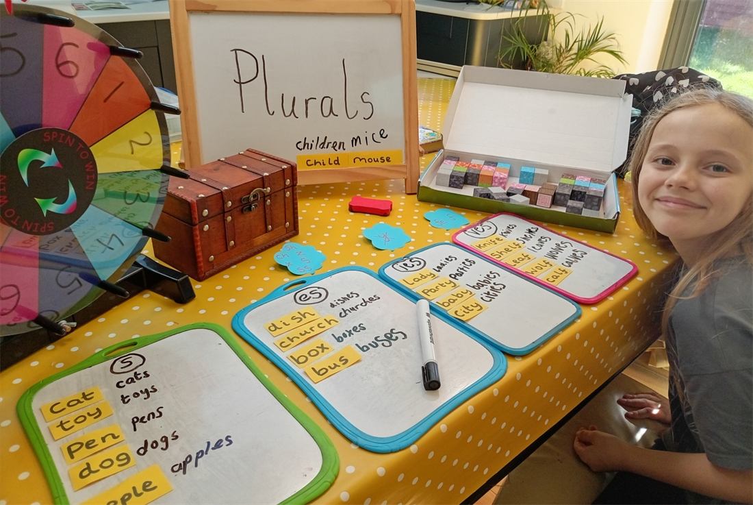 A calm, hands-on daytime tuition setup